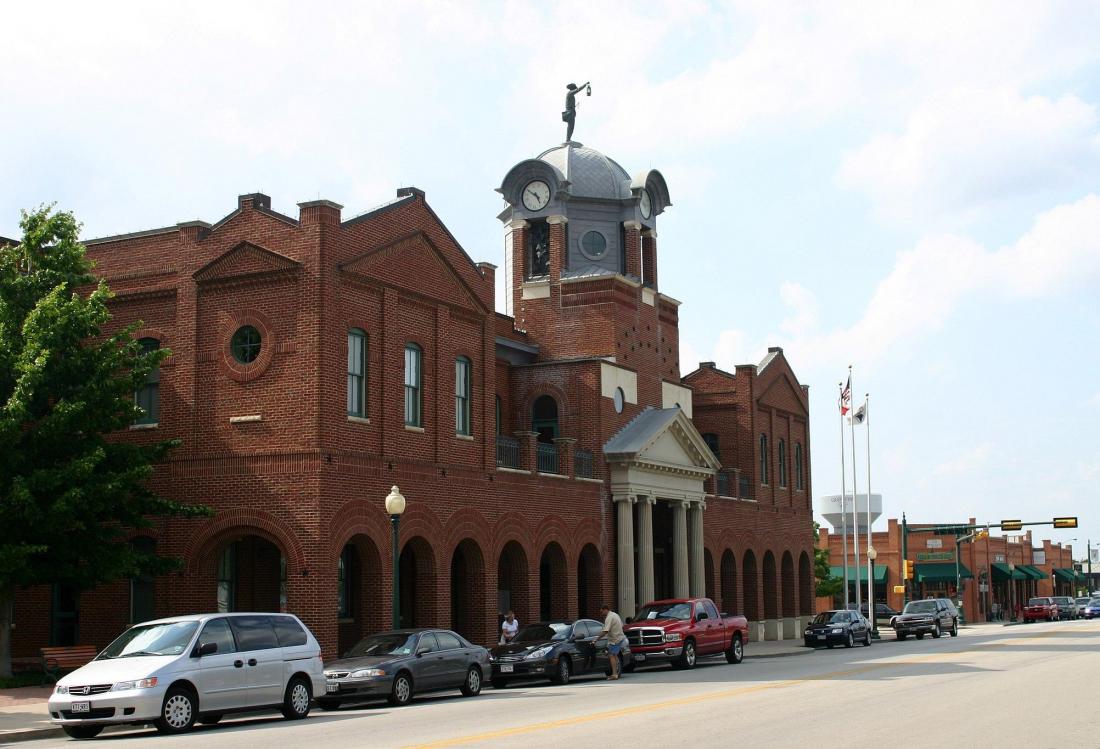 Grapevine Locks Down Two Major Relocations