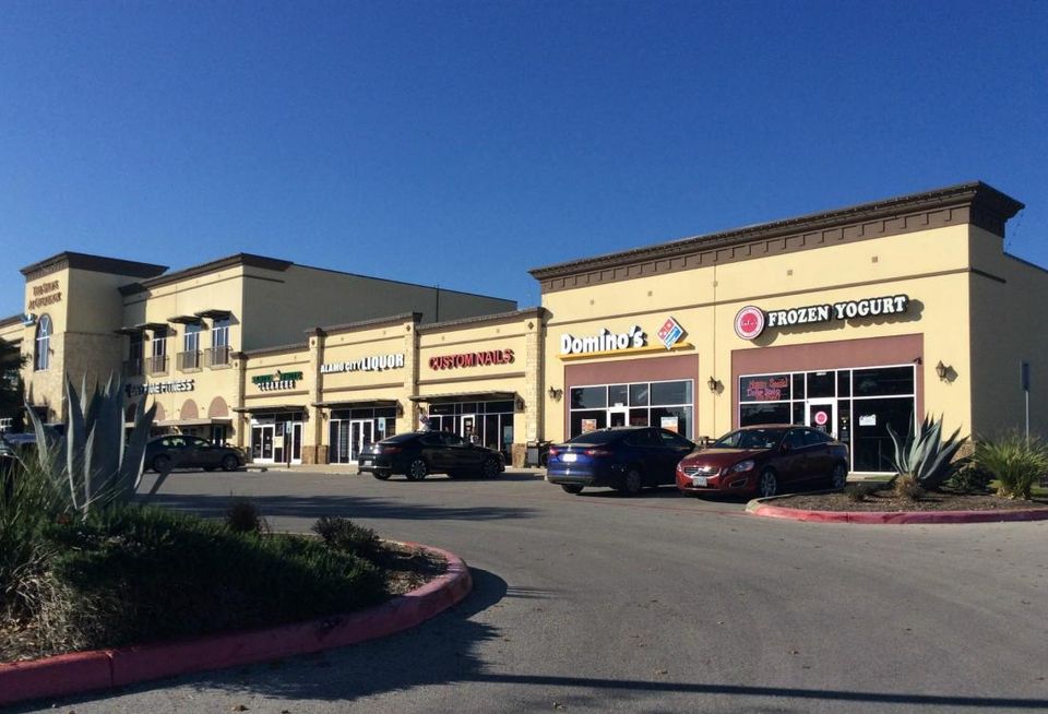 Shops at Overlook