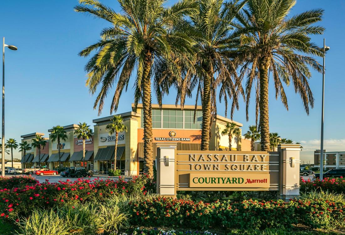 Nassau Bay Town Square