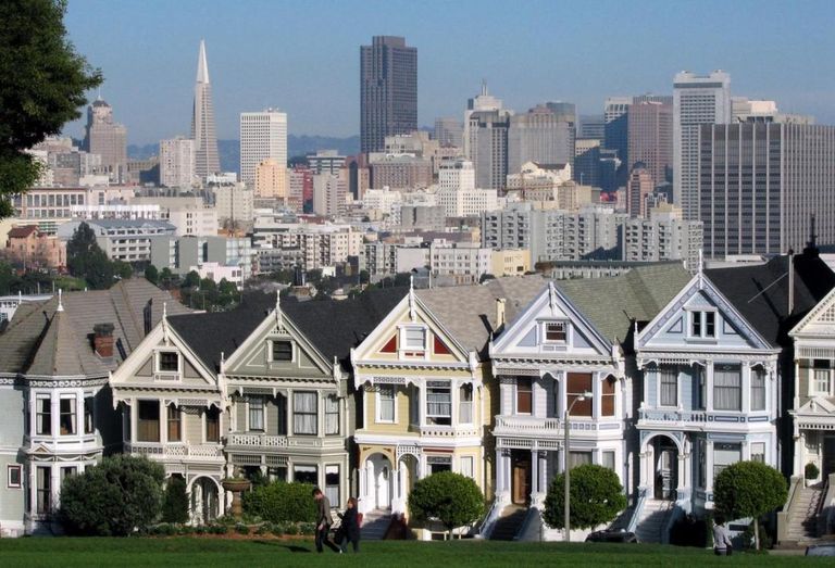 San Francisco painted ladies skylinecredit: Samuel Wantman
