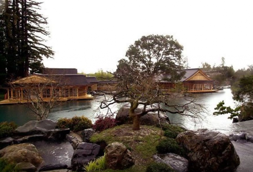 Larry Ellison home