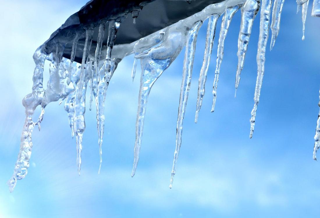 ice cold freezing