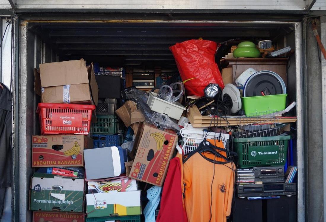 Self-storage unit