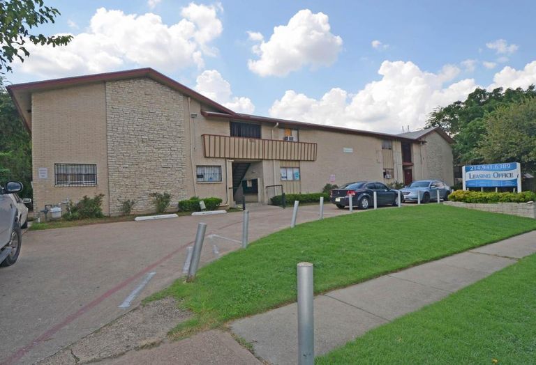 Greysteel arranged the sale of Geneva Apartments, a portfolio of nine multifamily properties in Dallas. Greysteel’s Boyan Radic, Doug Banerjee, Andrew Mueller, Andrew Hanson represented the seller.