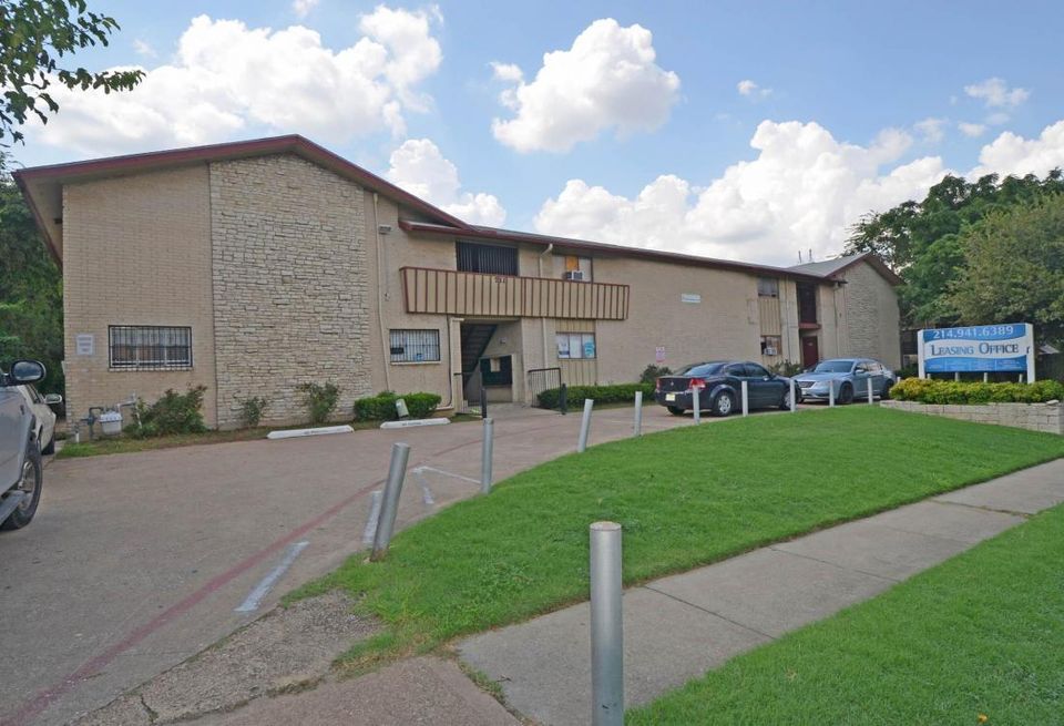 Greysteel arranged the sale of Geneva Apartments, a portfolio of nine multifamily properties in Dallas. Greysteel’s Boyan Radic, Doug Banerjee, Andrew Mueller, Andrew Hanson represented the seller.