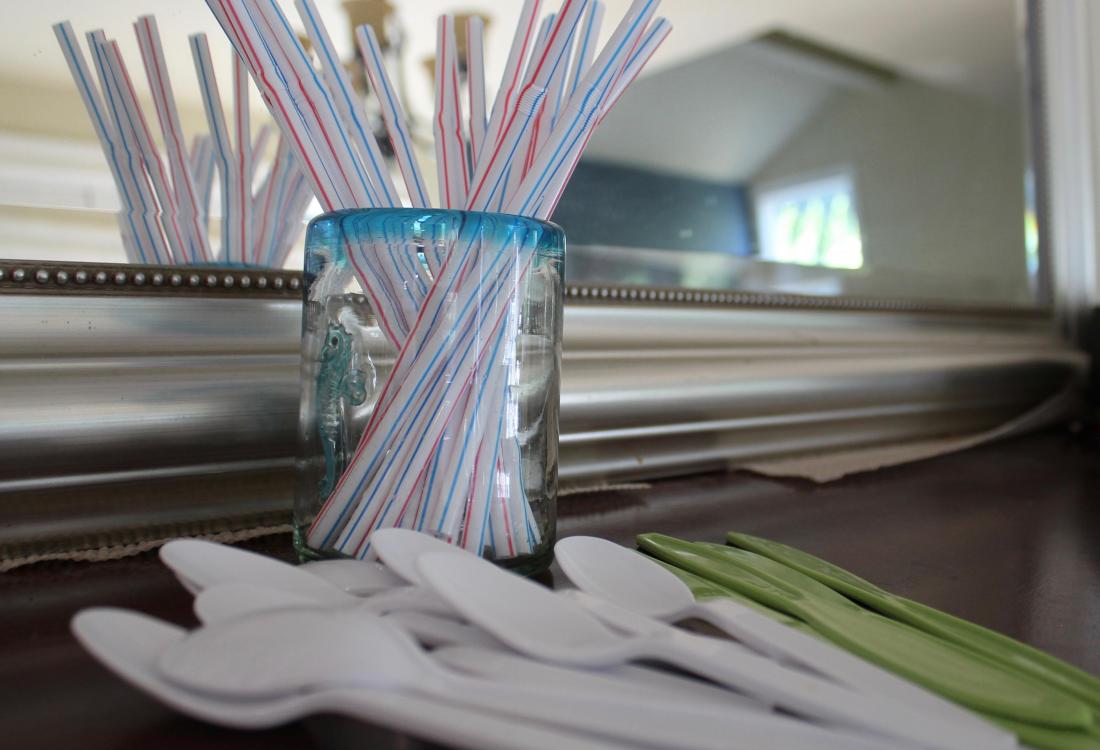Seattle Becomes First Major City To Ban Plastic Straws, But Alternatives Are 'Crazy Expensive'