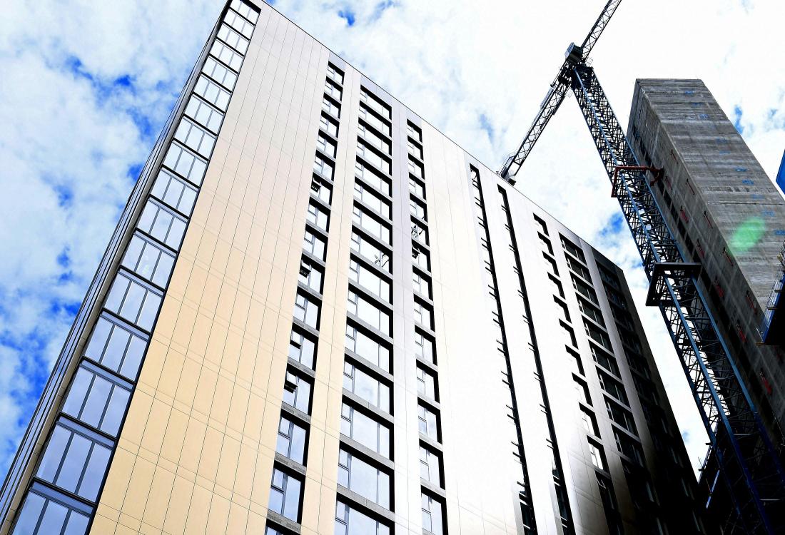  Birmingham’s tallest residential tower, part of The Bank scheme, owned by real estate investment company Aprirose, has reached practical completion.

The £35 million residential development in the heart of Birmingham city comprises 189 studio, one and two-bedroom properties and has already sold 90% of its apartments.  The site also hosts retail space on the ground floor, private landscaped gardens and a concierge service.

The 22-storey building standing 70 meters high is Aprirose’s first large scale residential scheme. Designed by Glancy Nicholls Architects the construction of the tower was managed by Midlands Based developer Regal (West Point) Ltd, a subsidiary of the Regal Property Group and delivered by Wates Construction.

Aprirose are also developing a second residential tower at The Bank Scheme. This building comprises, 217 studio, one and two-bedroom apartments as well as a private gym and restaurant and is due to complete in the winter of 2019.  The second tower, once complete, will stand at 33 storeys overtaking the first as the tallest residential tower in Birmingham.  The Bank Scheme is located off Sheepcoate Street, between Brindleyplace and Broad Street and is set to become a key landmark in Birmingham