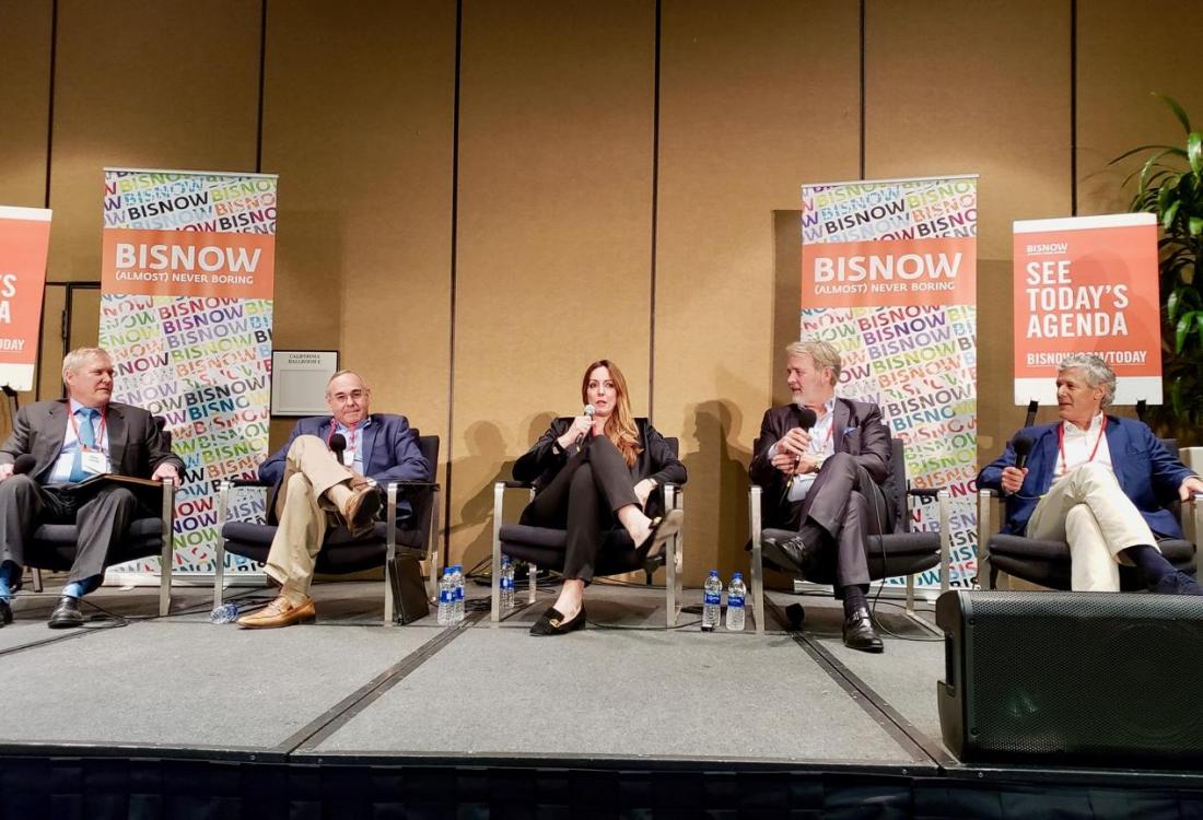 LWHA Managing Director Mark Lukens, The Athens Group COO Jay Newman, MGM Resorts International Chief Experience Officer/CMO Lilian Tomovich, TOTO USA President - Operations Bill Strang, Auberge Resorts CEO Mark Harmon
