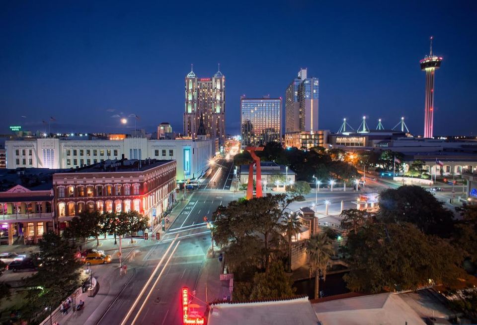 San Antonio Skyline