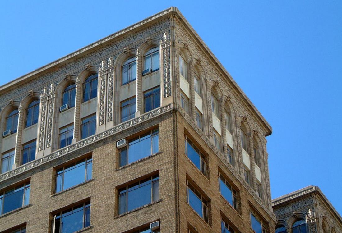 Oakland’s Latham Square Building Sells For $47M 