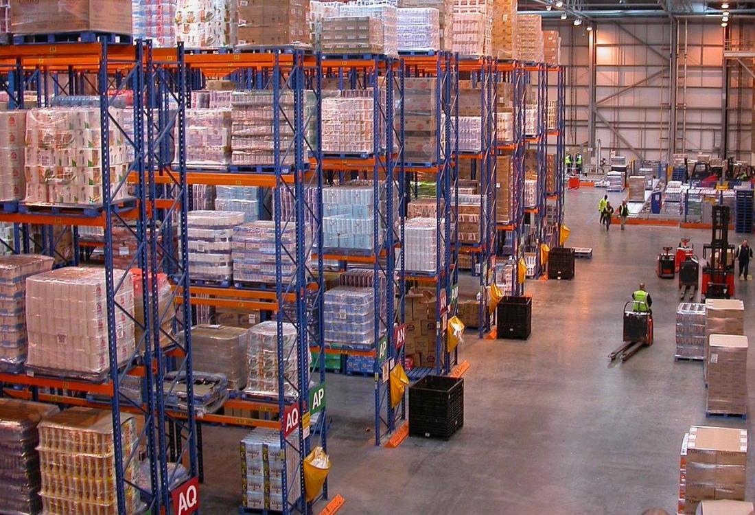 Distribution center