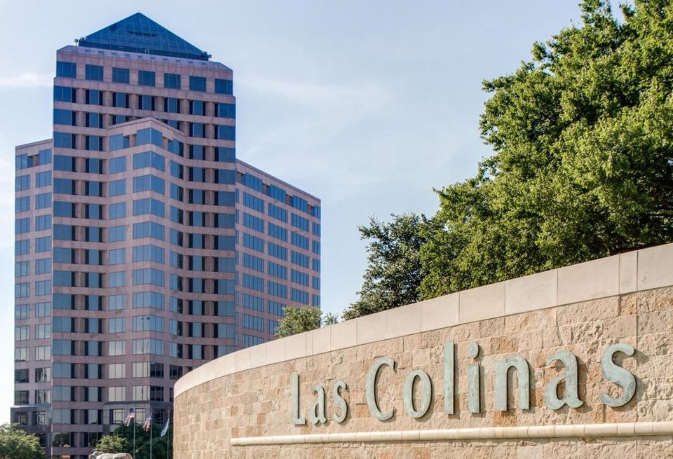 Gemini Rosemont Commercial Real Estate secured a long-term lease renewal for the national headquarters of the College Football Playoff at The Summit at Las Colinas at 545 East John Carpenter Freeway in Irving. Gemini Rosemont’s Kirby White represented the owner in the 10K SF lease. CBRE’s Peery Wood represented College Football Playoff. 