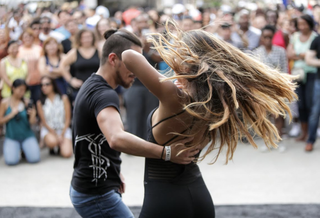 Sip, Socialize And Swing In Crystal City This Fall 
