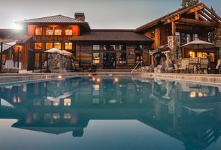 Mansion, luxury rental