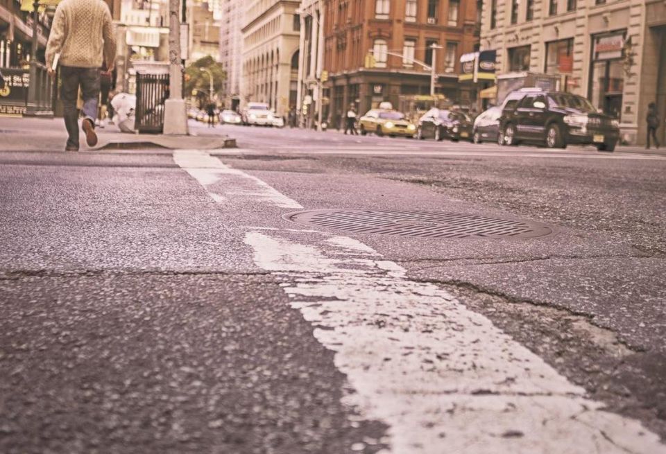 city crossing crossroad walking