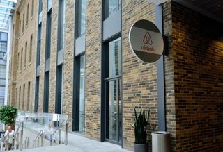 Airbnb Office