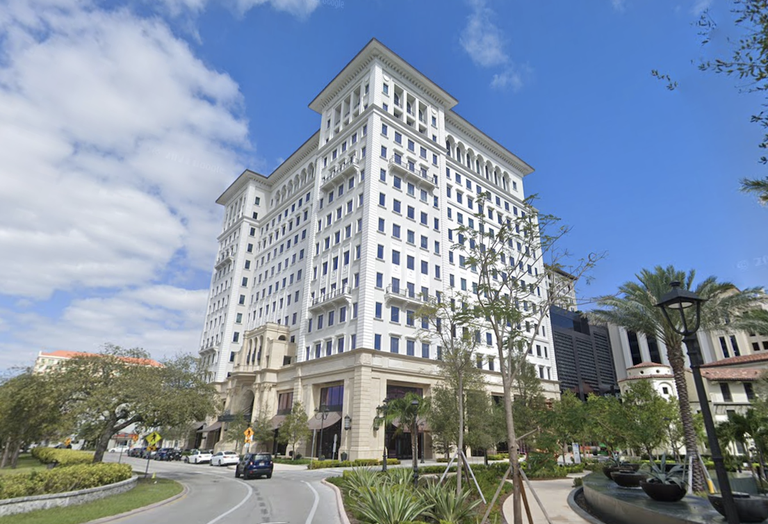 Plaza Coral Gables 2811 Ponce de Leon Blvd Miami