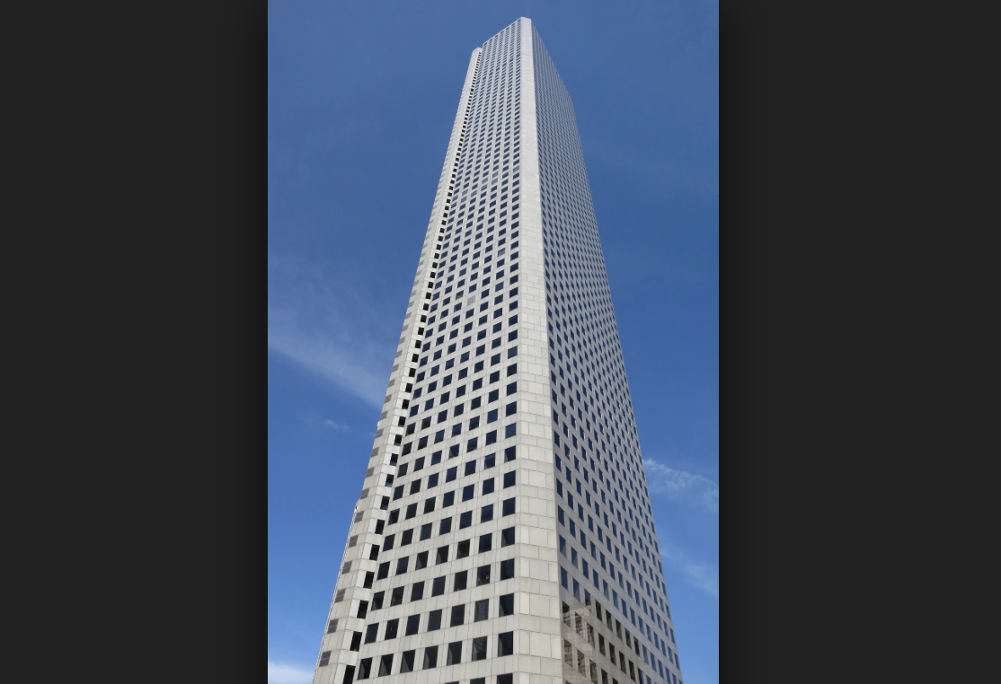 Report: Joint Venture To Acquire Texas' Tallest Skyscraper