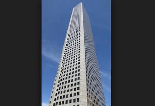 Report: Joint Venture To Acquire Texas' Tallest Skyscraper