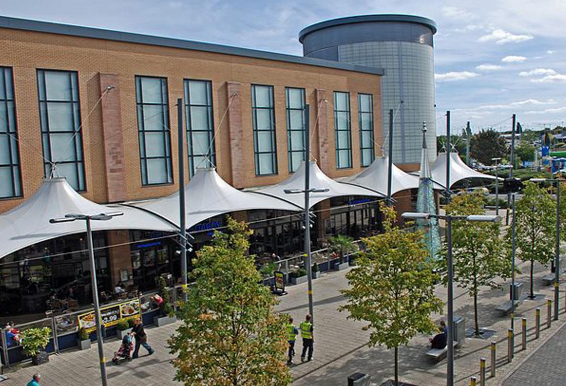 Merry Hill shopping centre dudley midlands birmingham