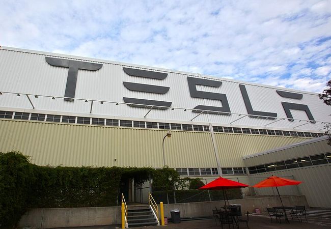 Tesla Signs New Fremont R&D Lease Ahead Of Optimus Robot Pivot