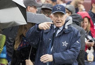 Jerry Jones Has Formed A Commercial Real Estate Brokerage