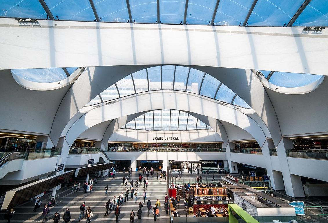 New Street, now humming with a 5G mobile signal birmingham new street railway station