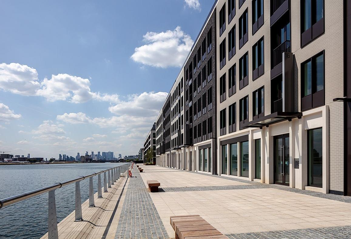 Inside The £158M Legal Battle Over London’s Enormous China-Built Ghost Town
