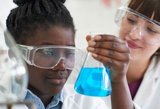With Amazon HQ2 Impending, Crystal City Tackles STEM Gender Parity