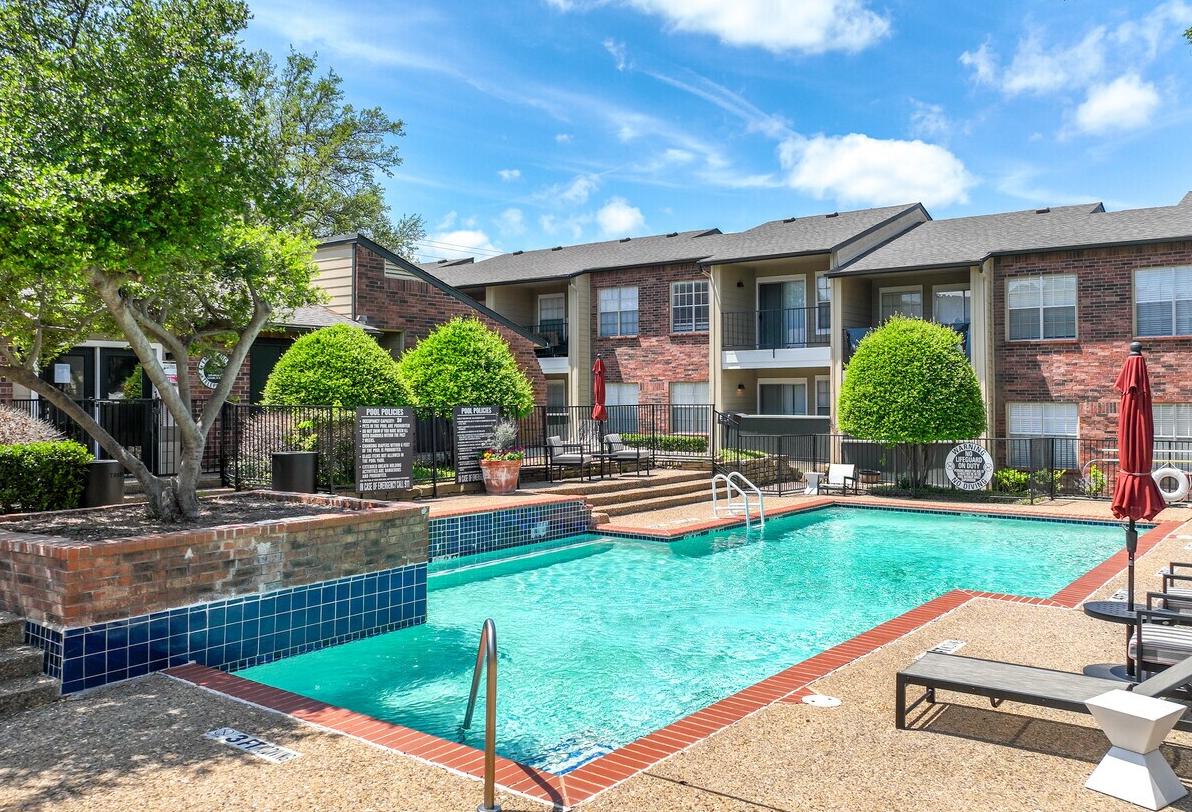 Investor Acquires Class-B Multifamily At Big Discount: The DFW Deal Sheet