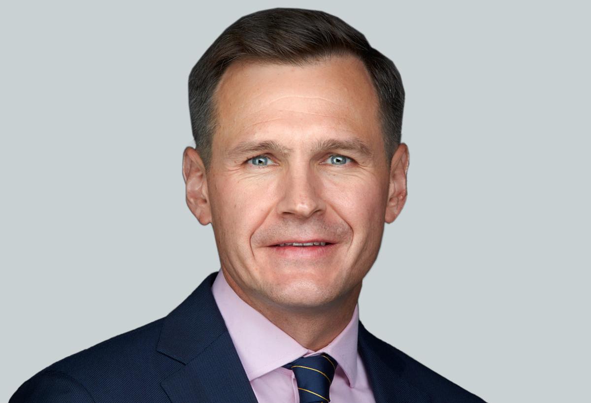 Headshot for Darren Blue
