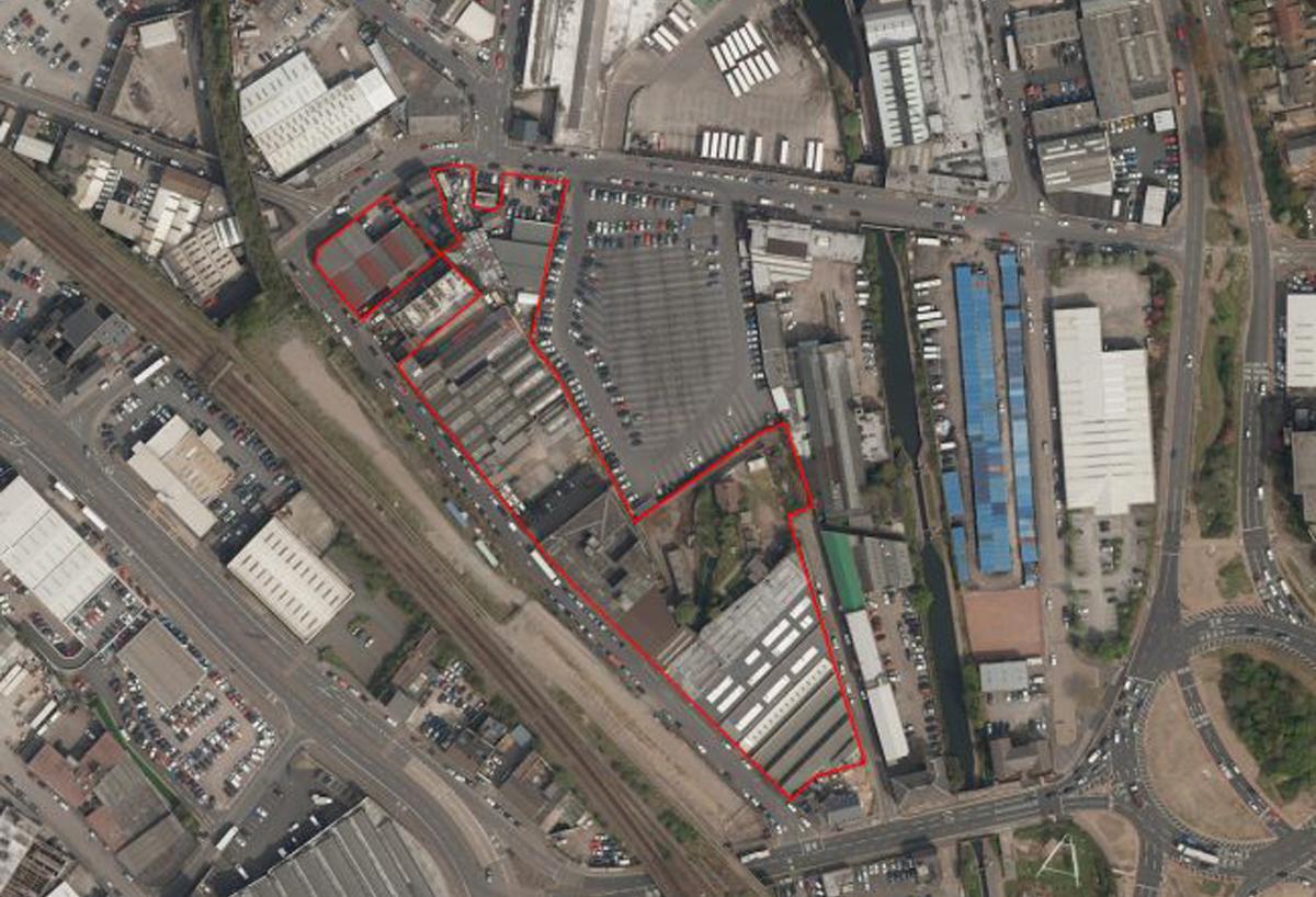 Football-Friendly Flood Dribbles Into Birmingham