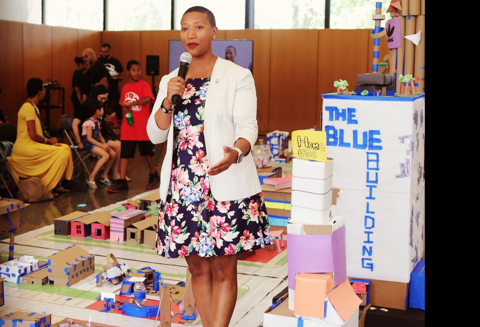 Dowdell speaking at NOMA’s 2019 Project Pipeline Camp in Chicago
