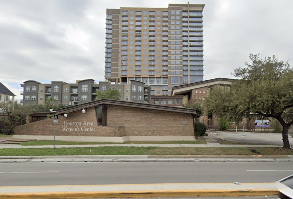 High-Rise Apartment Planned For Former Women’s Center HQ