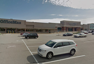 Walpole Mall Walpole, Massachusetts Office Max Barnes & Noble