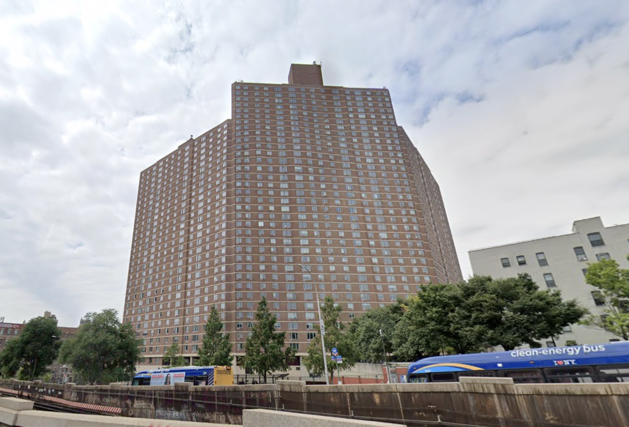 3333 Broadway, where Urban American, M Squared and a consortium of lenders including Bank of America Community Development Banking are now the full owners.