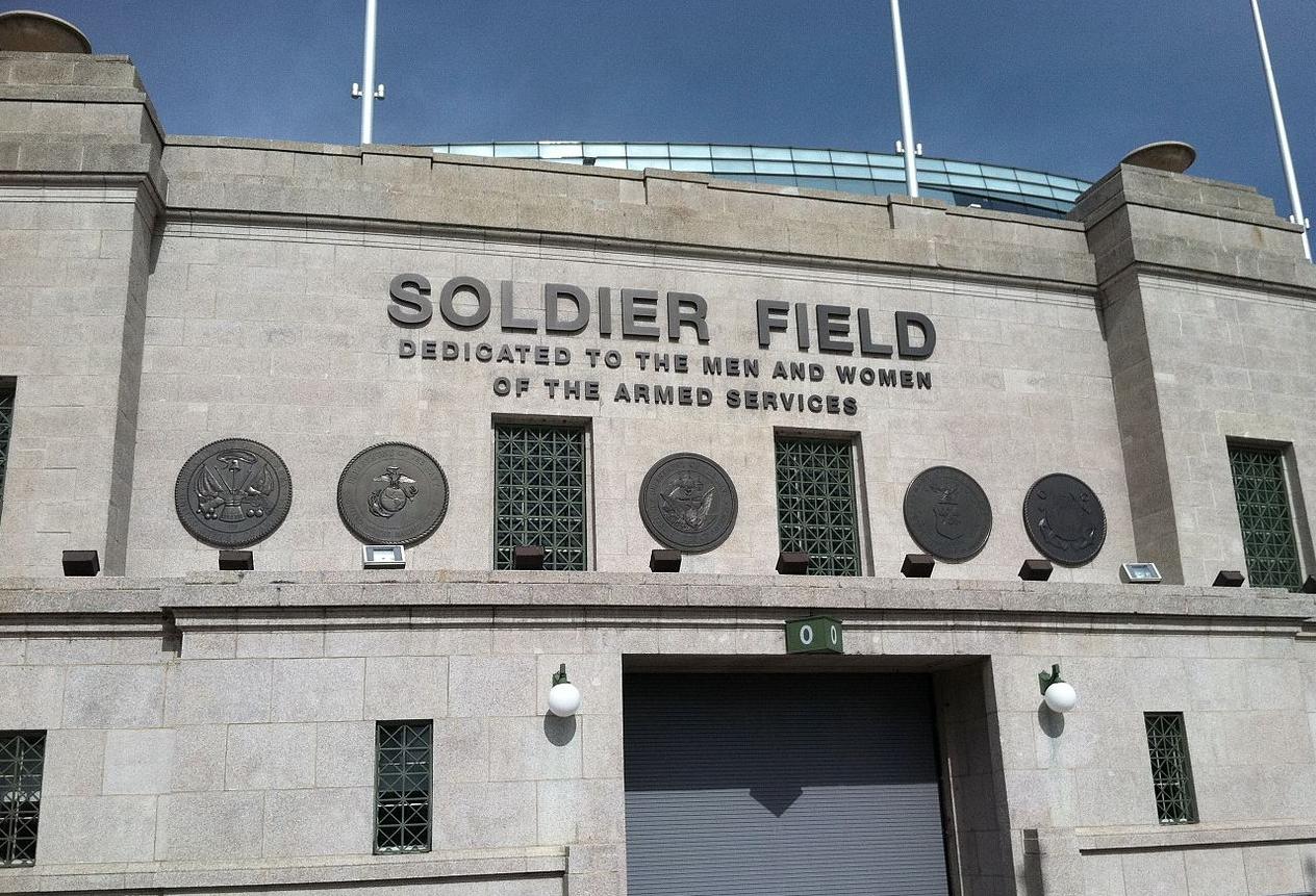 Stadium Developer Makes Last-Ditch Appeal To Keep Bears At Soldier Field