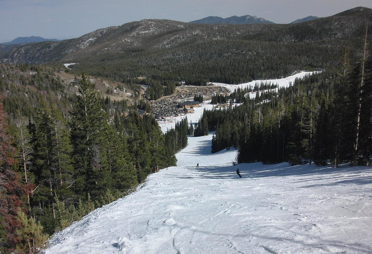 Eldora Ski Resort, Nederland Co. Image Wikmedia Commons/KamenG
