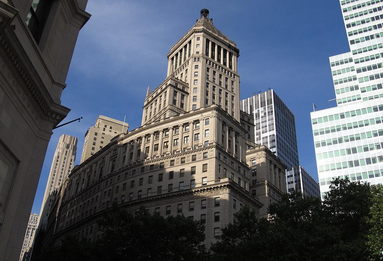 Chetrits Fall Behind On $330M Debt Tied To Manhattan Landmark