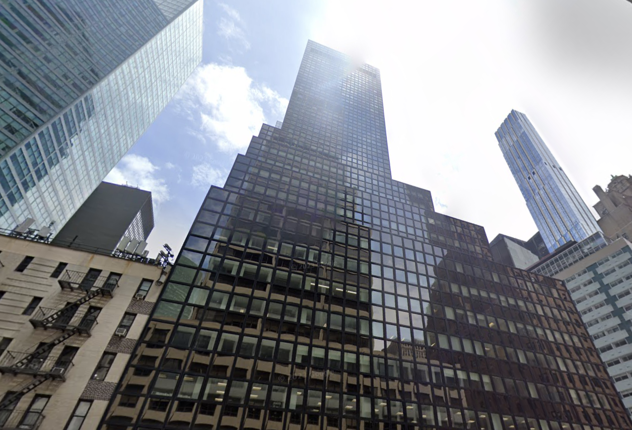 George Comfort & Sons' 575 Lexington Ave., where Weill Cornell Medicine expanded by 100K SF in one of this year's biggest Manhattan leases.