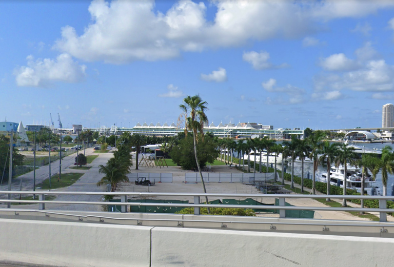 Watson Island in Miami, viewed from the MacArthur Causeway
