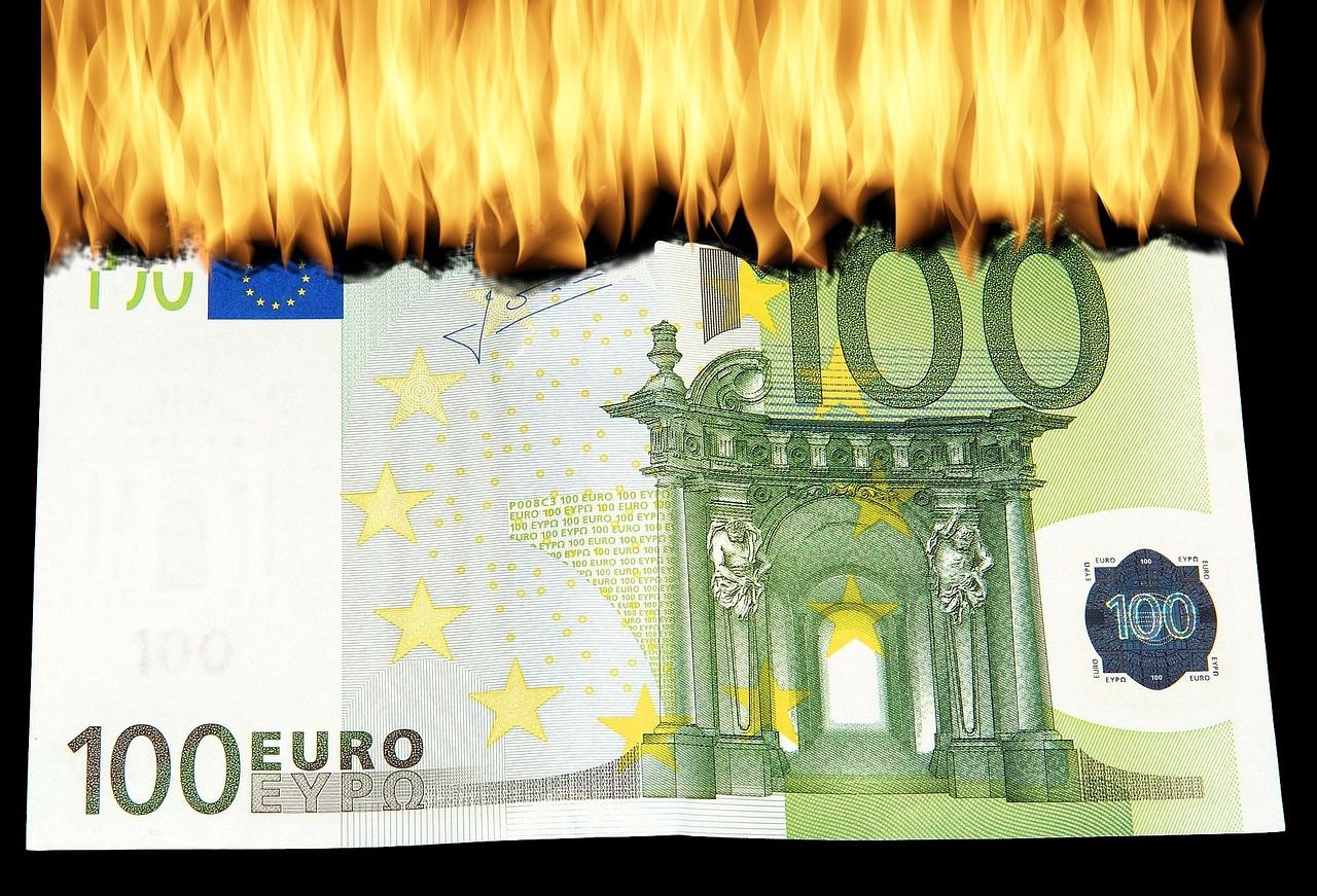 Fitch Warns Of Huge Losses On Struggling European Real Estate Loans