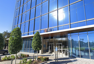 JLL's Q3 Revenue Surges Amid Strong Leasing, Capital Markets Activity