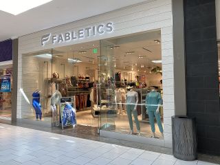 Fabletics To Add 25 New U.S. Storefronts