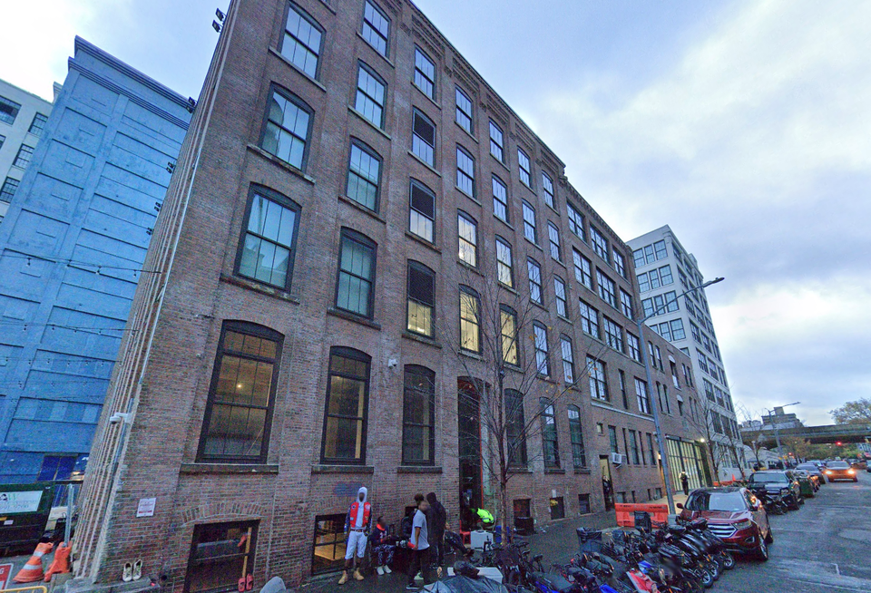 RXR sold its development site at 47 Hall St. in Brooklyn for a loss.