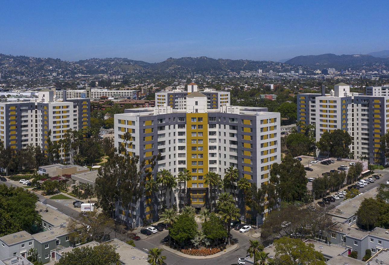 Park La Brea Locks Down $947M Loan