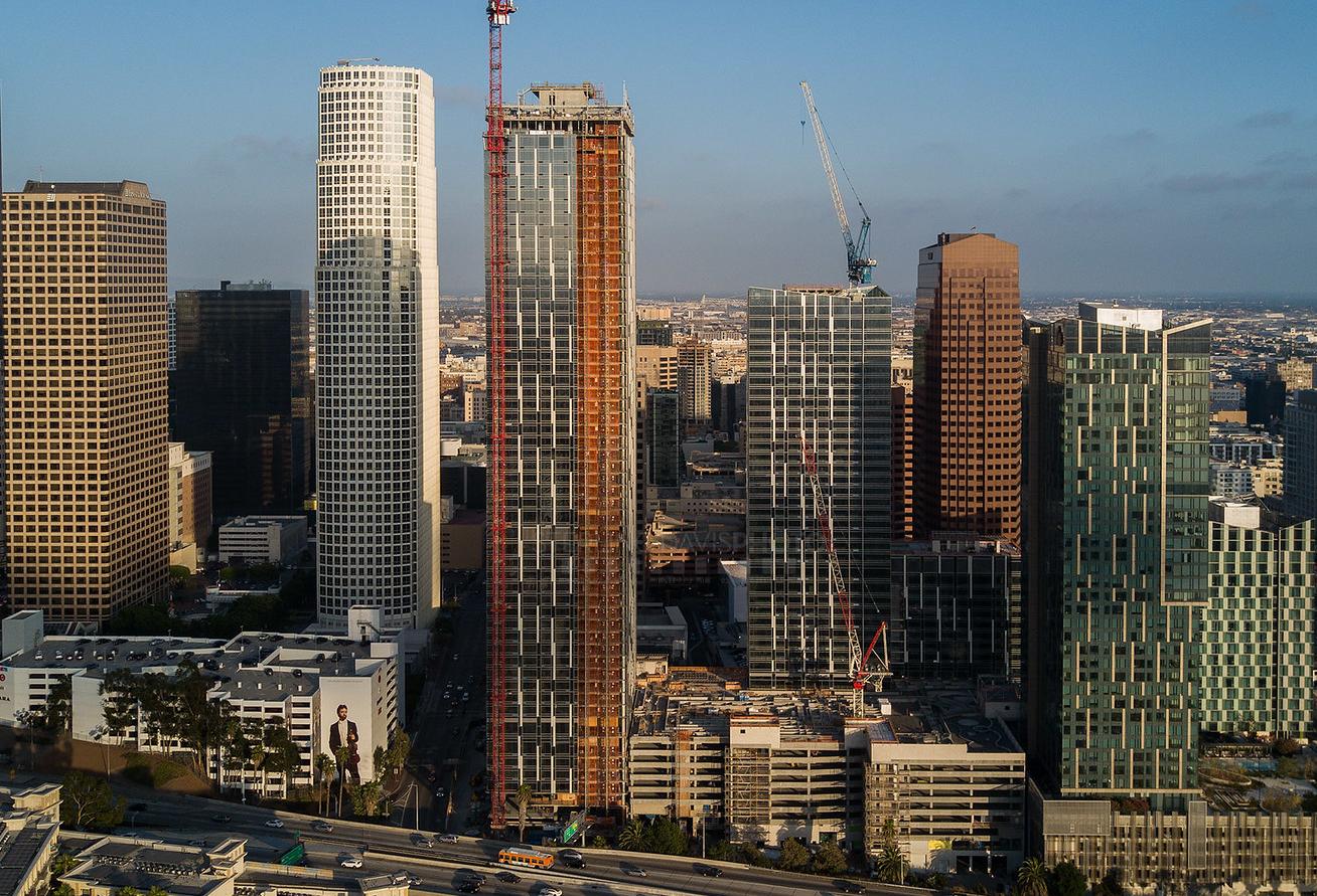 REPORT: Another Buyer Lined Up For 777 Tower In DTLA