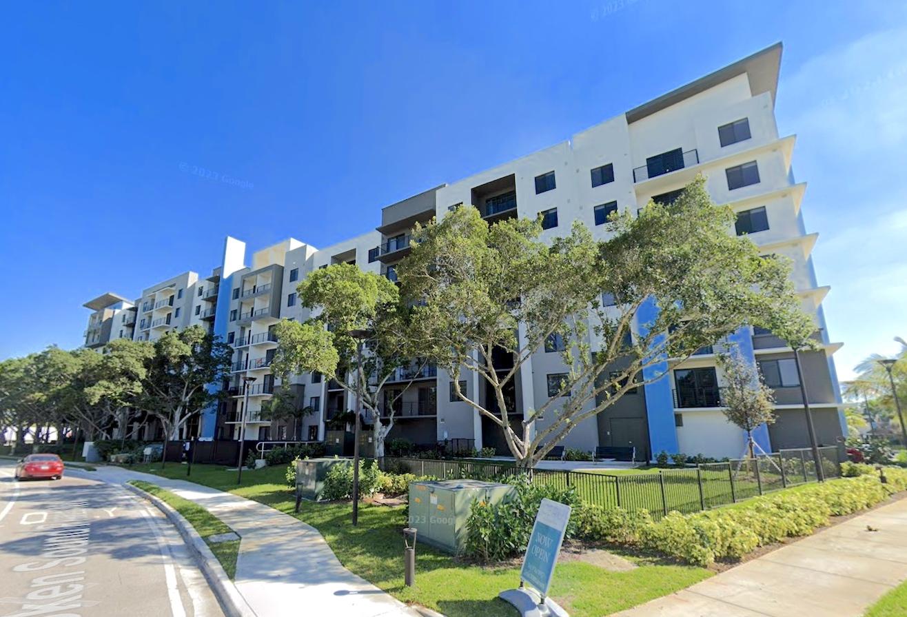 CERU 5205 Congress Ave Boca Raton Ares Management Main Street Capital