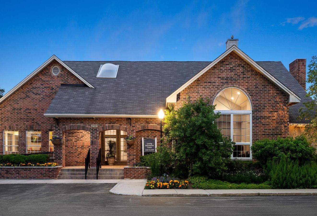 Standard Real Estate Investments Acquires Suburban Apartment Community For $61M