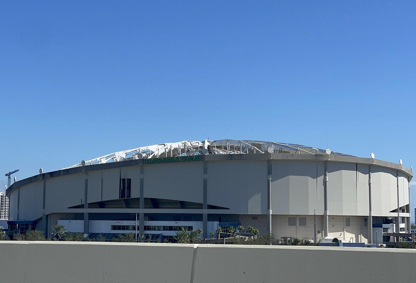 Tropicana_Field_roof_damage_St Petersburg